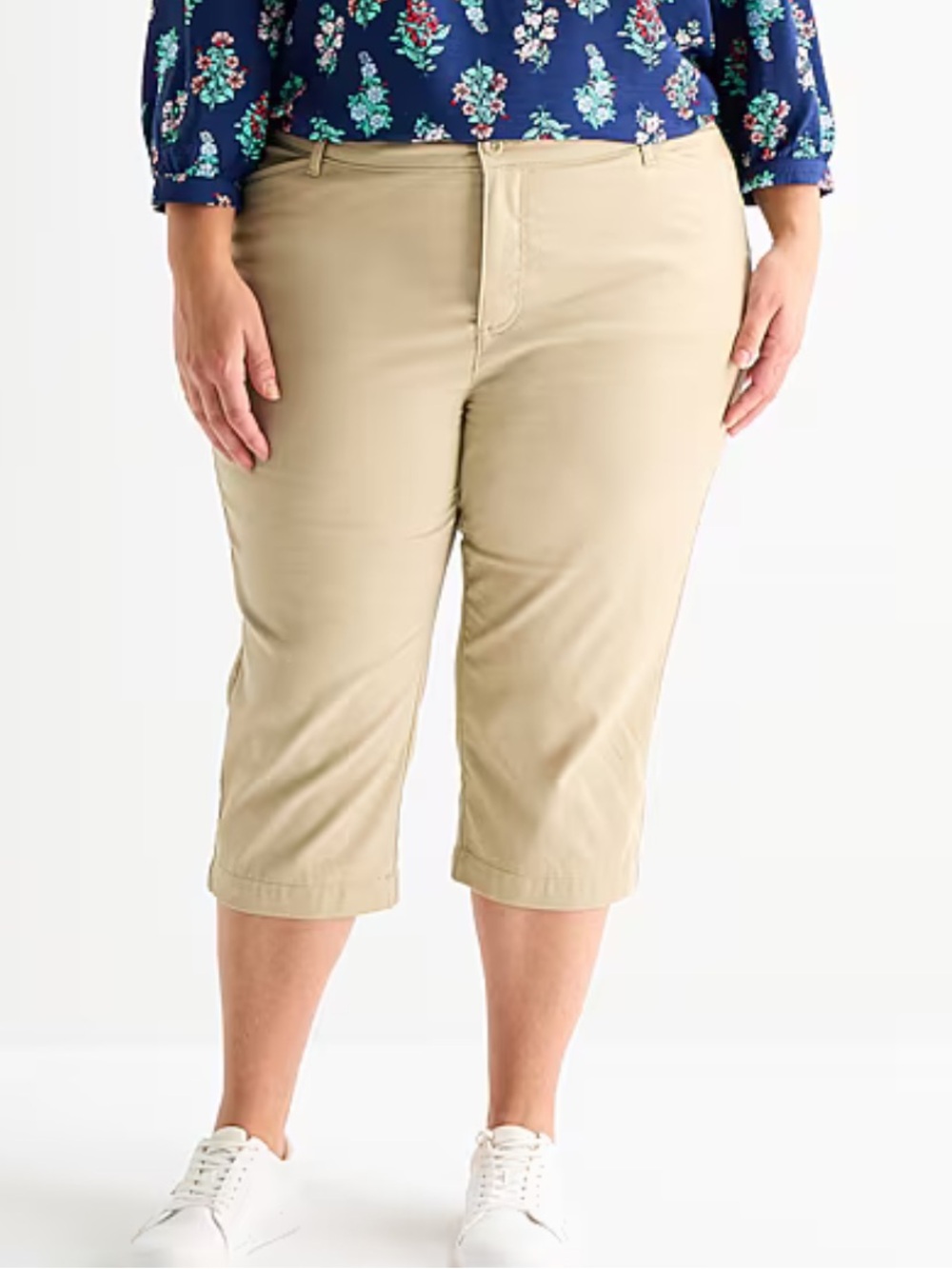 St. John’s Bay Capri Pants